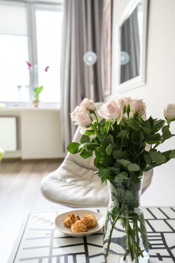 Sunny Wisla River Apartment وارسو المظهر الخارجي الصورة