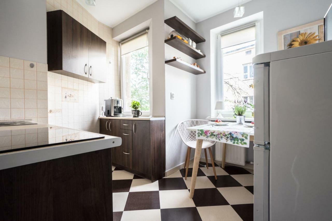 Sunny Wisla River Apartment وارسو المظهر الخارجي الصورة